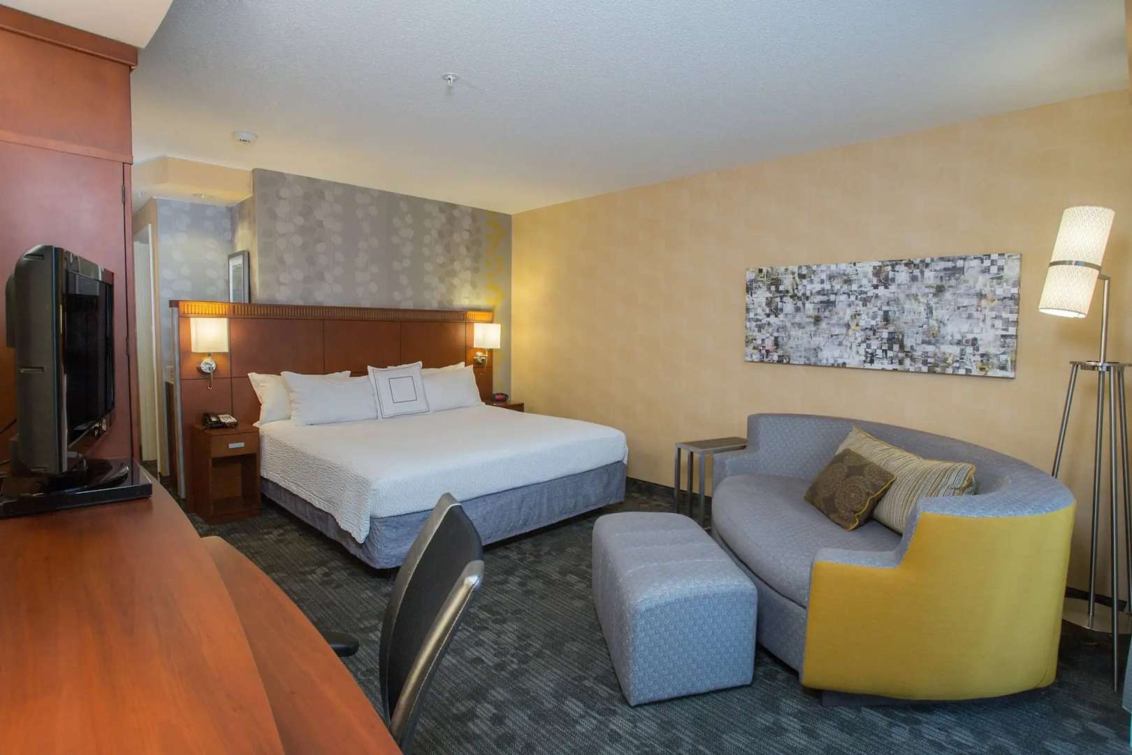 Courtyard Boston Raynham