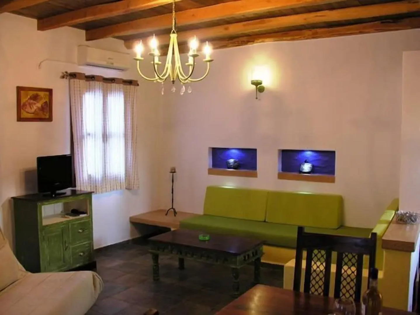 Panteli Beach Studios & Apartments