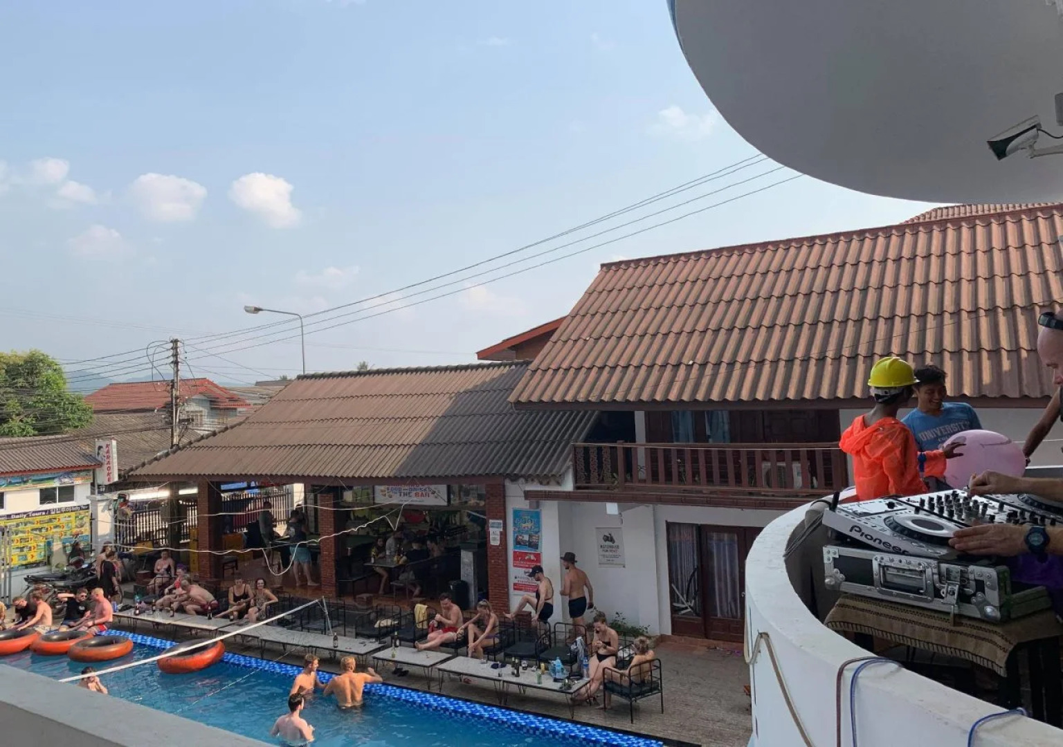 Nana Backpacker Hostel