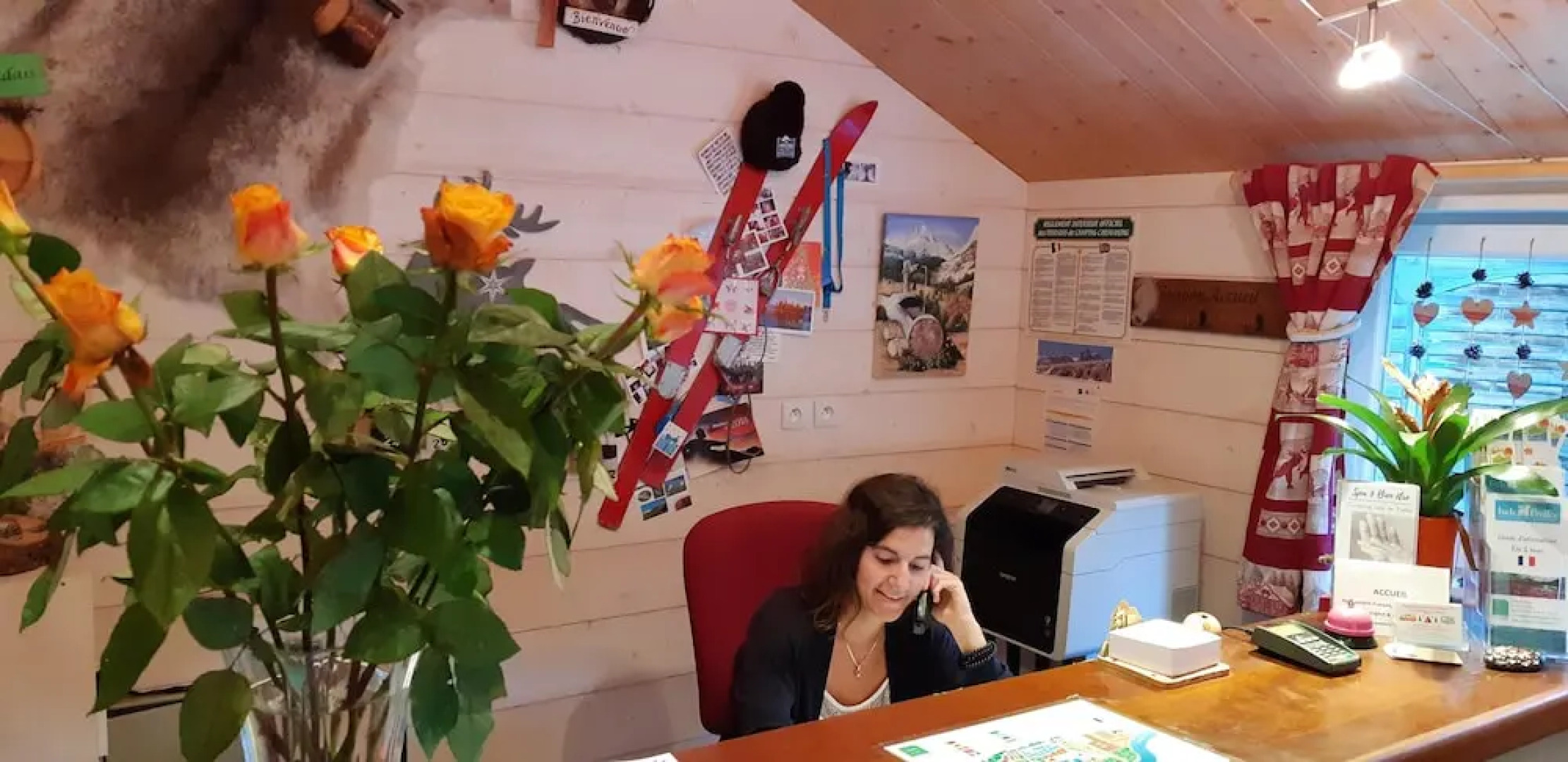 Chalet With 2 Bedrooms in Saint-martin-de-queyrières, With Wonderful Mountain View, Shared Pool, Furnished Terrace - 5 km From the Slopes