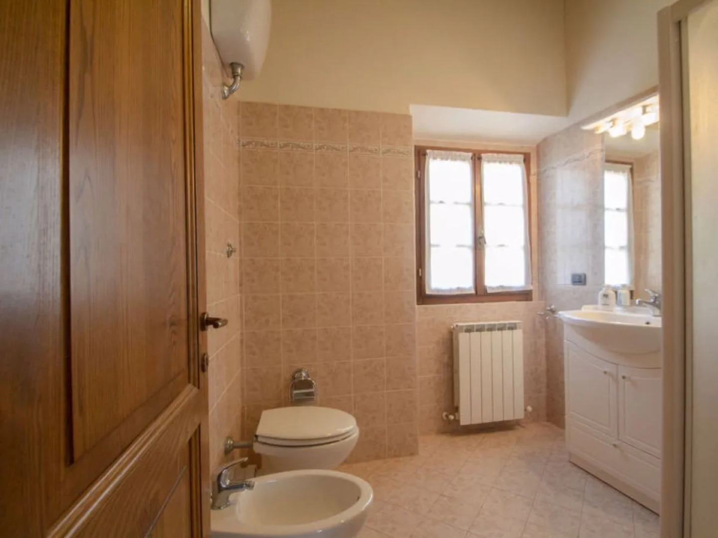 House Tegliaia Montevarchi 33641