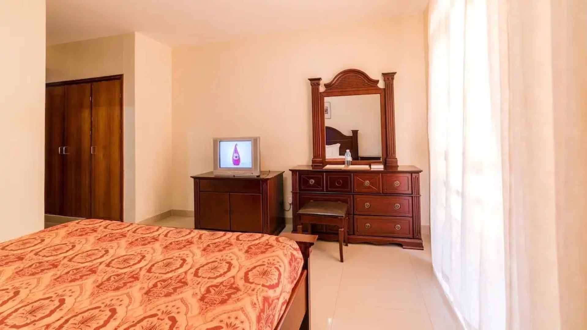Trendy Deluxe Double Rooms In Masaka - 1