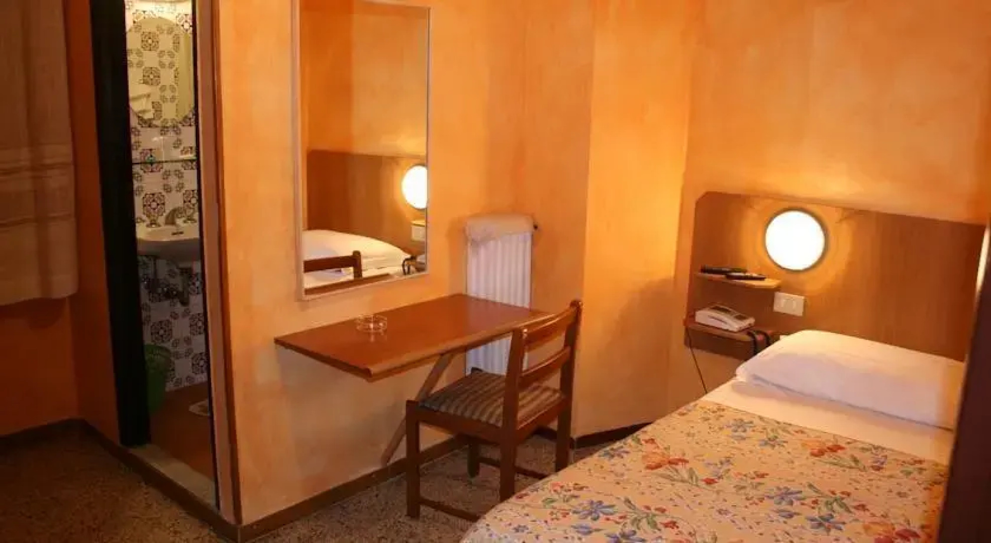 Hotel & Appartamenti Stazione