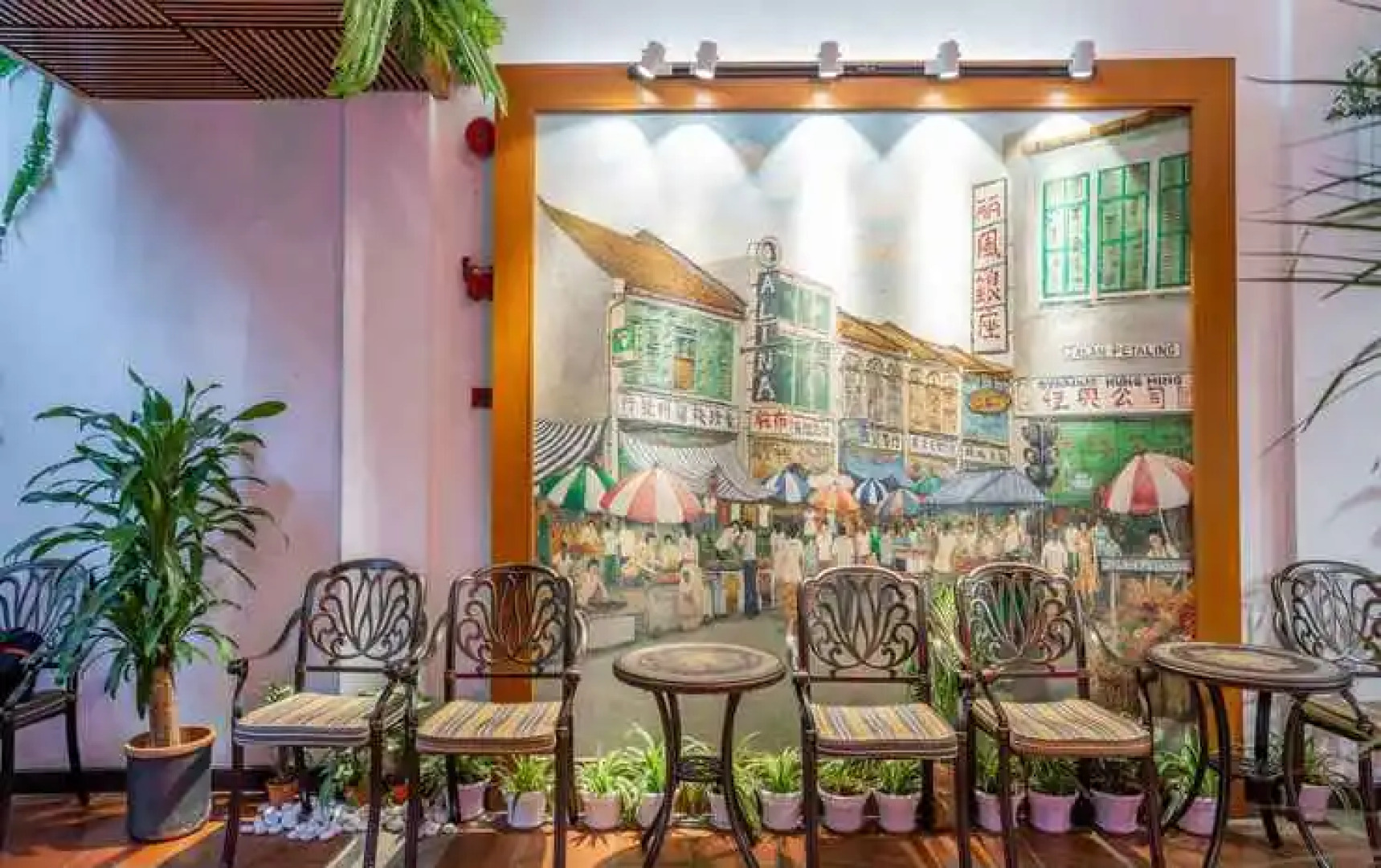 Floresta Hotel Chinatown