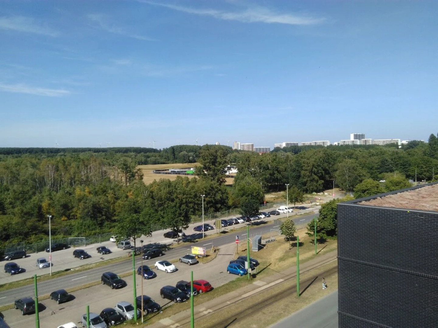 Fully Equipped Sunny Apartment