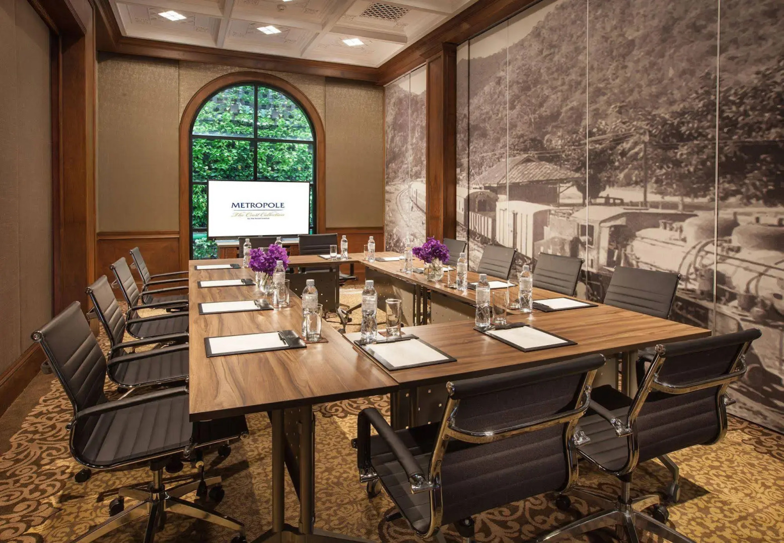 Metropole, Bangkok, a Tribute Portfolio Hotel by Marriott