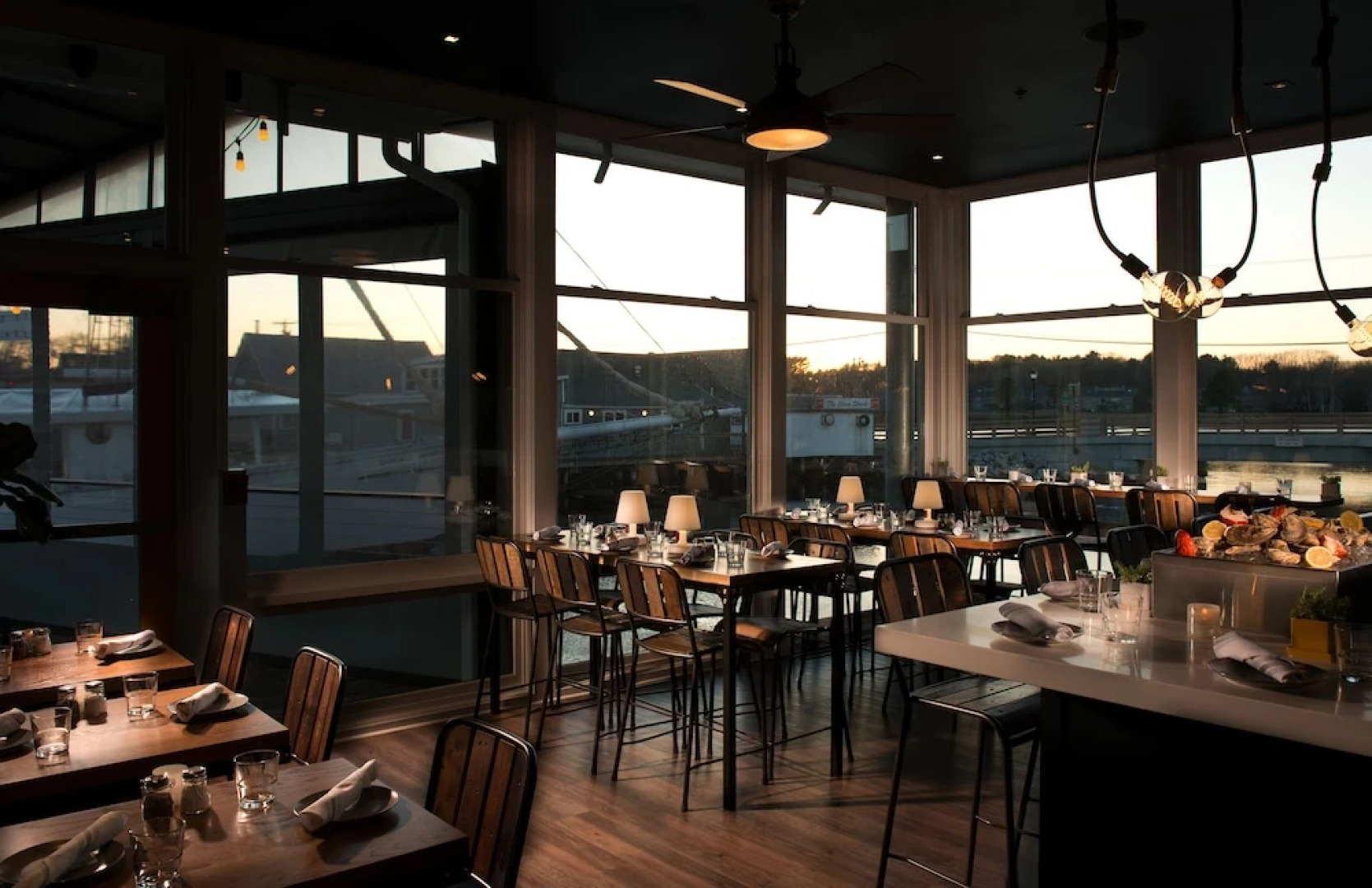 The Boathouse Waterfront Hotel & Marina