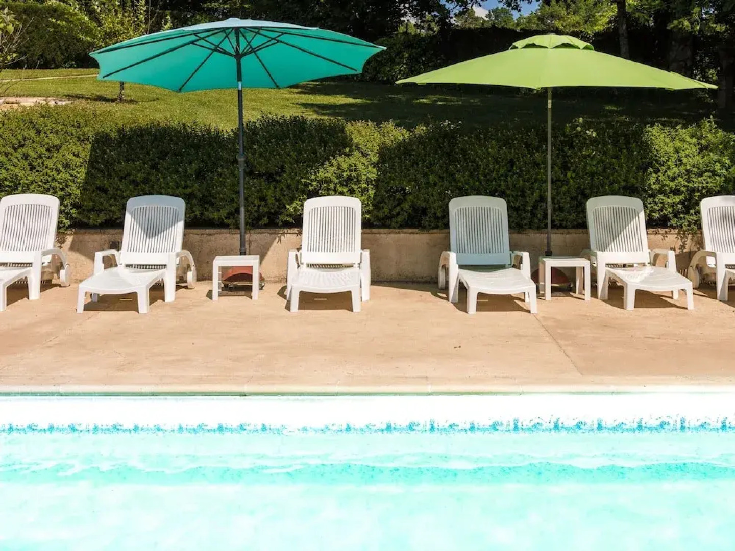 Farmhouse With Private Pool, Large Garden and Playground