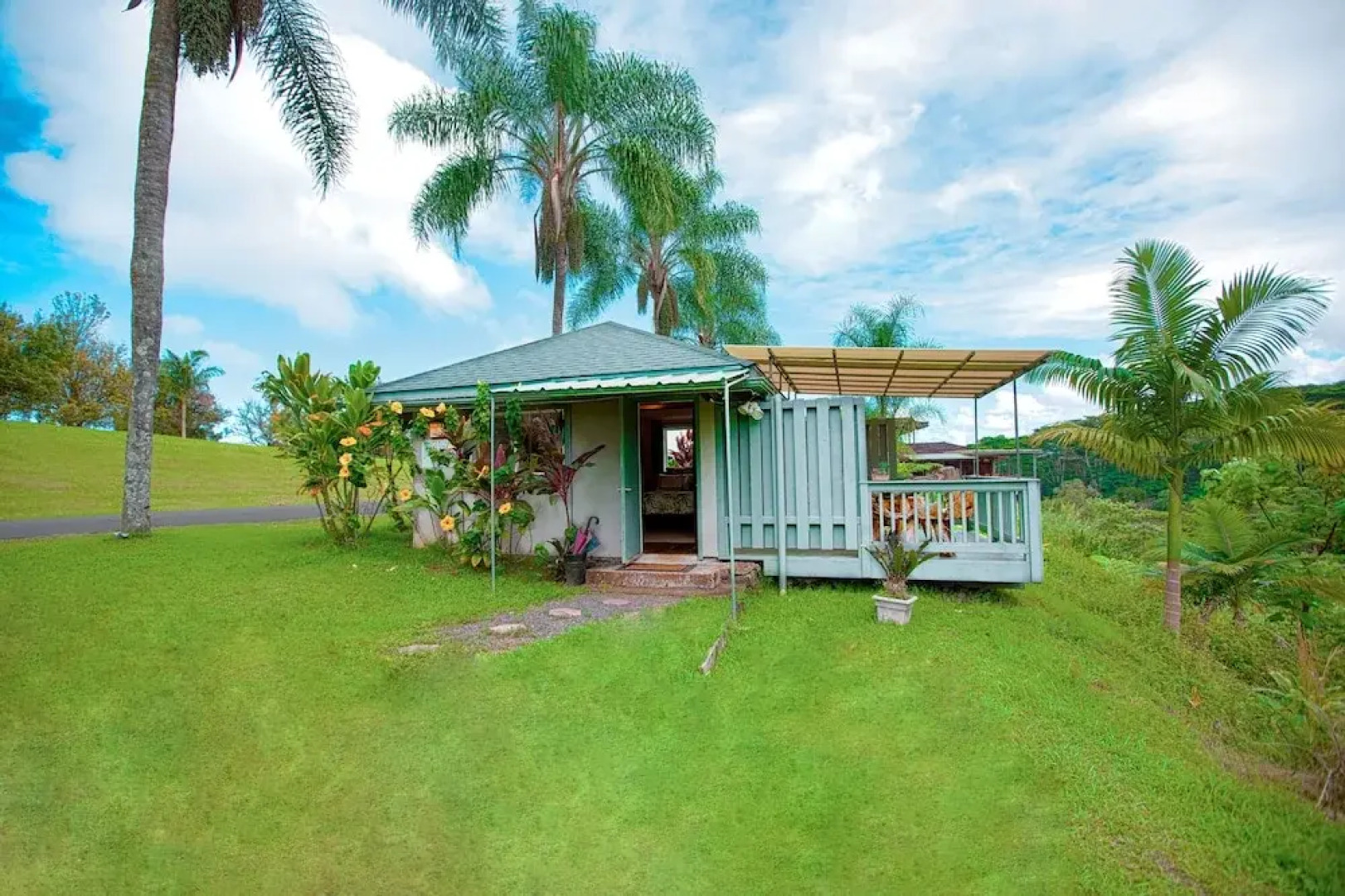 The Inn at Kulaniapia Falls