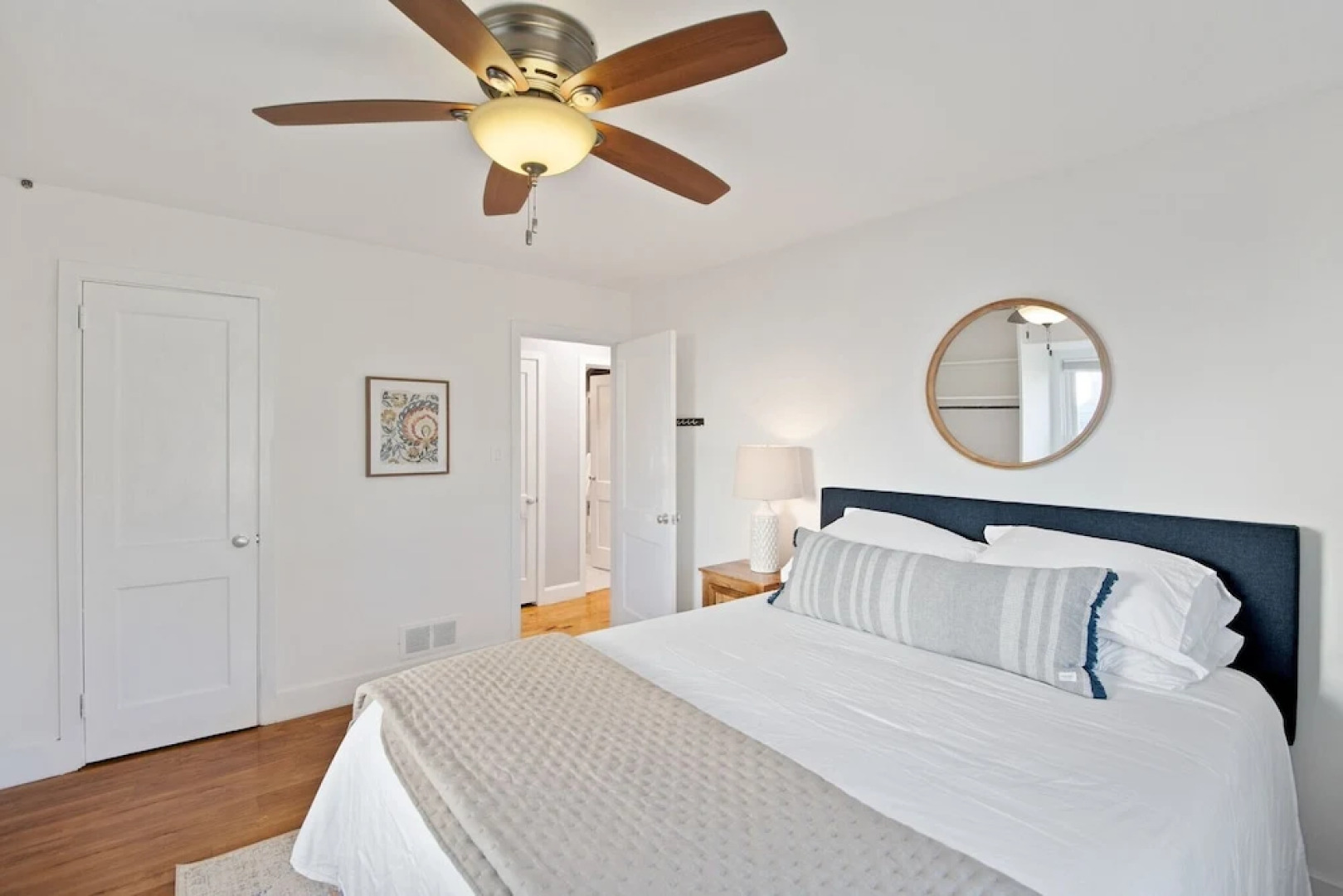 "sweet Serenity" Stay 10 Minutes From Hershey 3 Bedroom Home by RedAwning