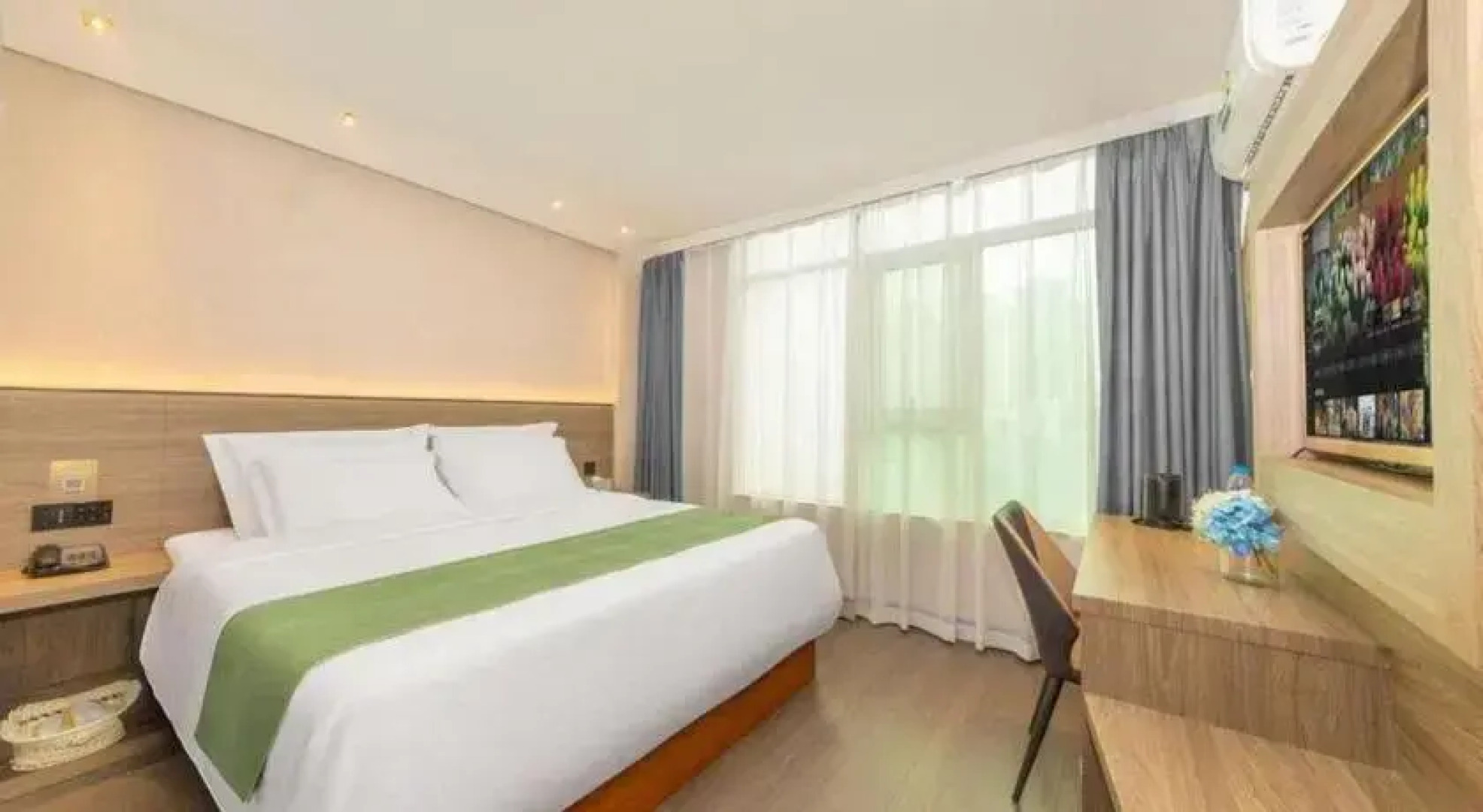 Vatica Fuzhou West Second Ring Road Xihu Park Hotel