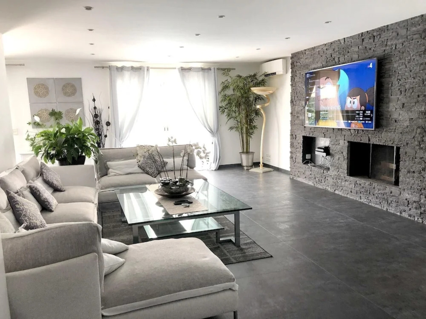 Villa With 3 Bedrooms in Mougins, With Wonderful City View, Private Pool, Enclosed Garden - 7 km From the Beach