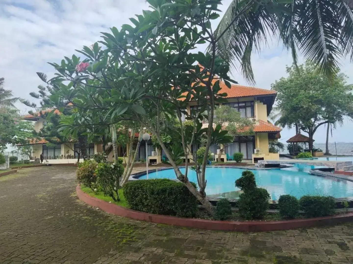 Putri Duyung Hotel Anyer by RedDoorz