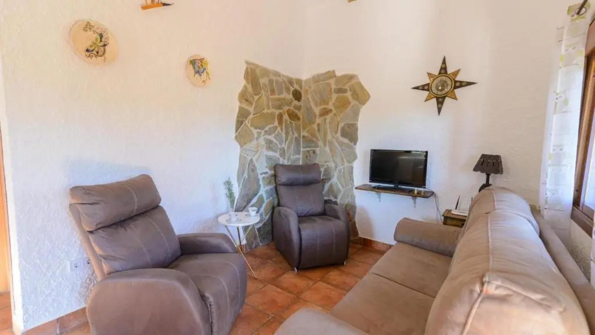 Villa Sol Alozaina by Ruralidays