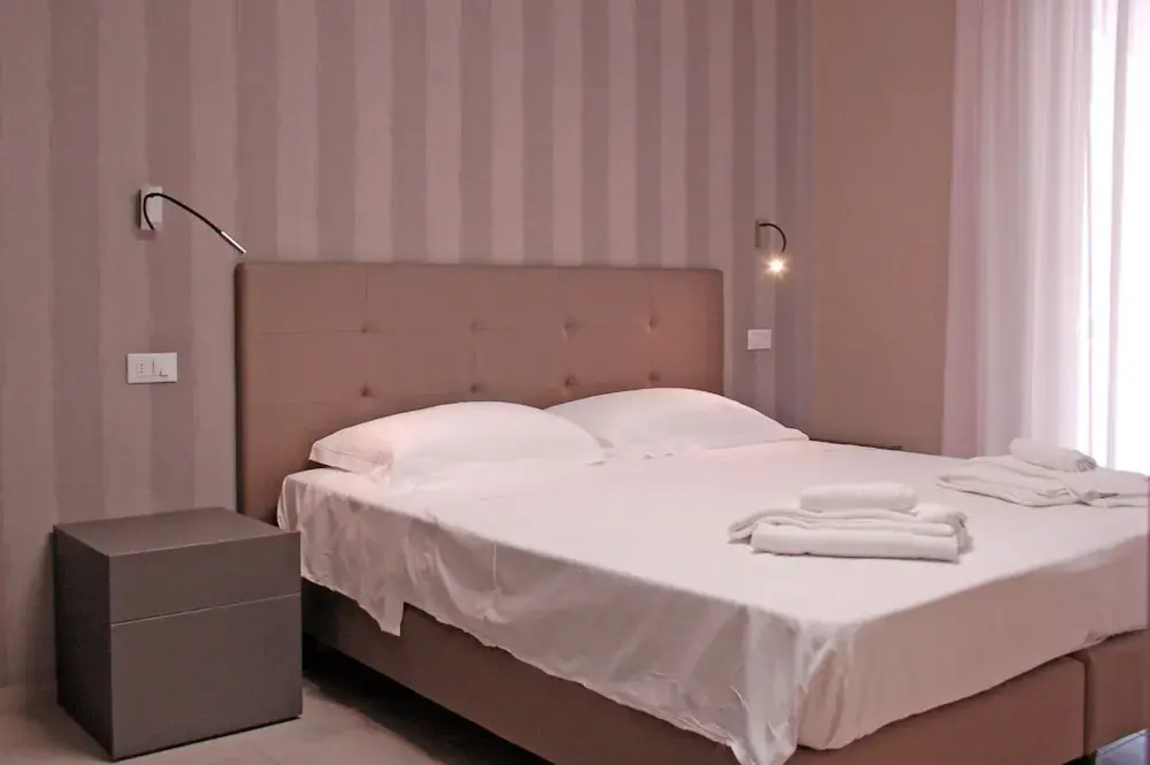 Marconi Seaside Residence Pool Wifi