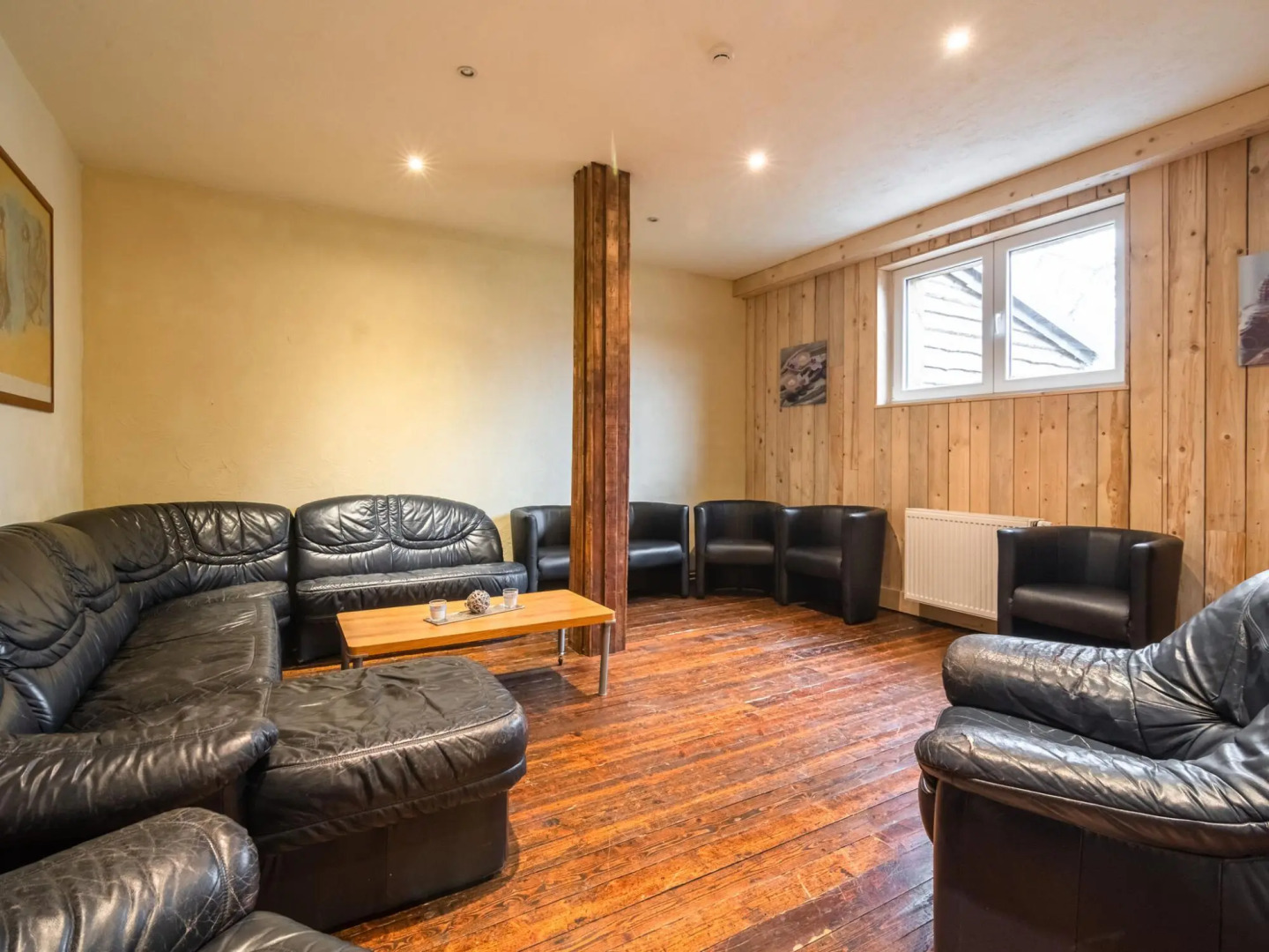 Modern Holiday Home in Sourbrodt with Private Pool