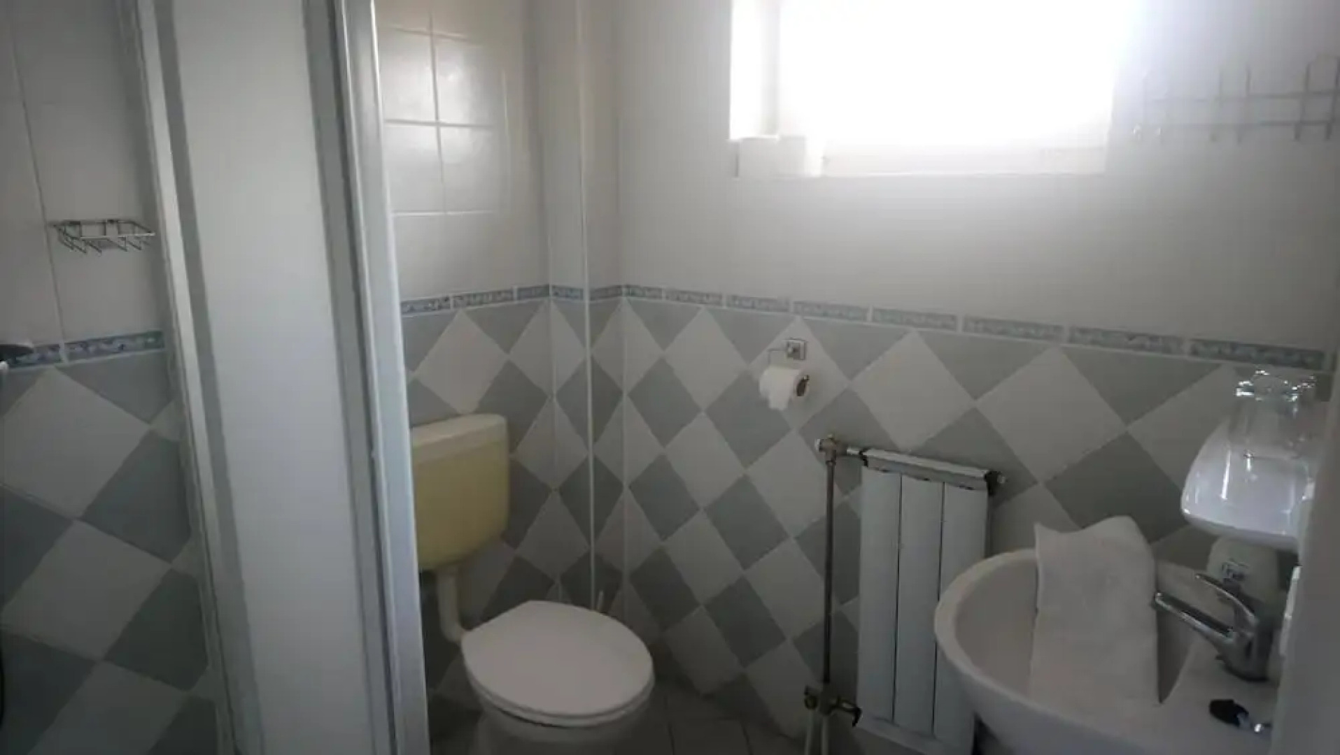 Hotel Napsugár és Gulyás Kunyhó Étterem