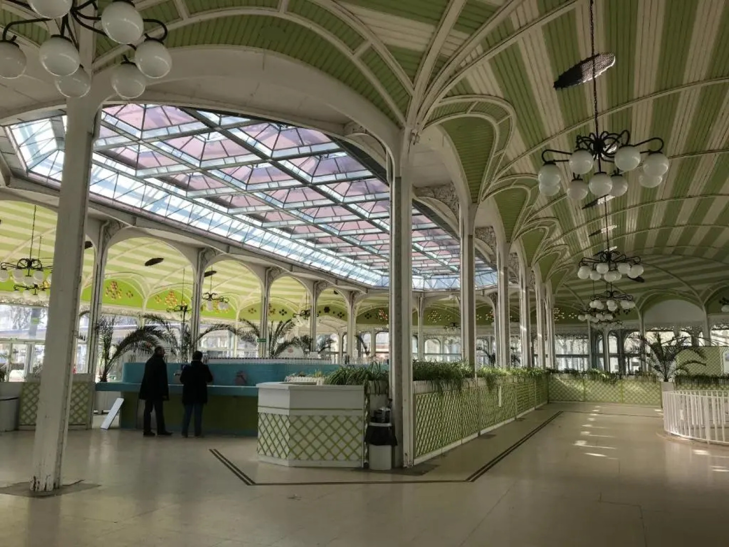 GRAND F3 2 Ch CALME CONFORT PARKING RIVE GAUCHE CREPS HIPPODROME GOLF