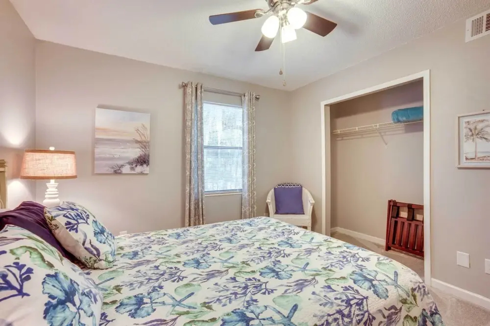 Beaufort Townhome w/ Patio, 3 Mi to Downtown!