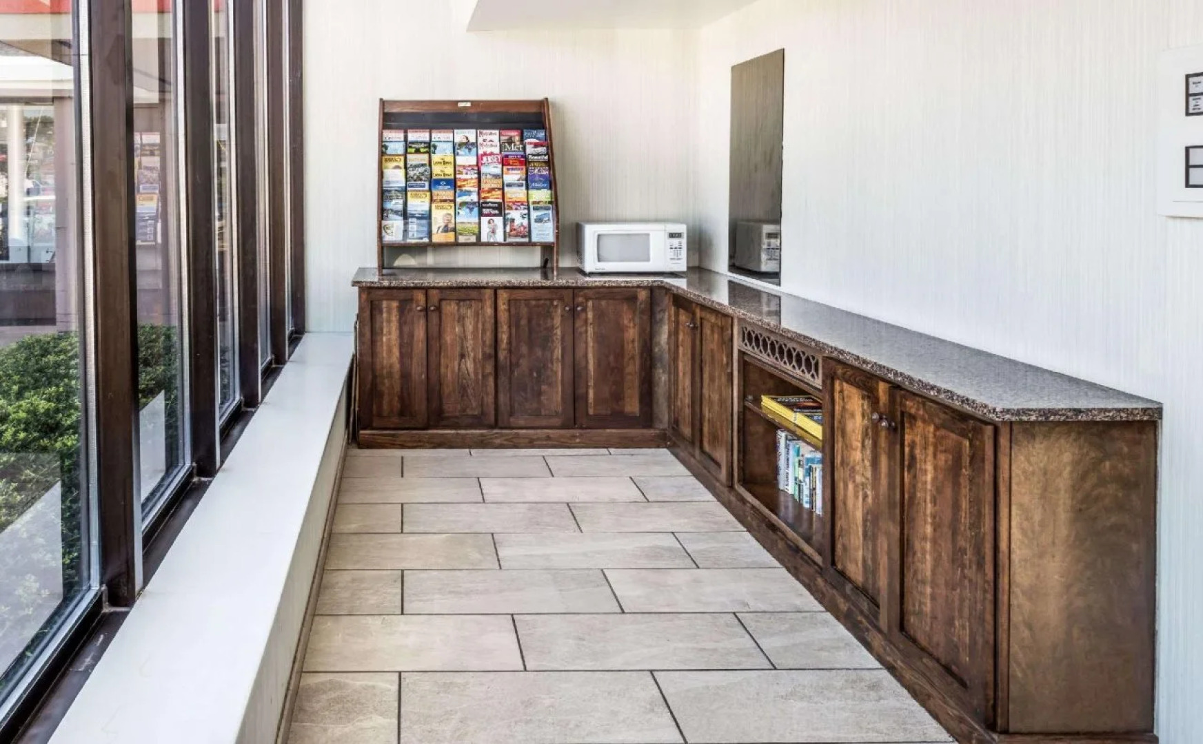 Howard Johnson Milford