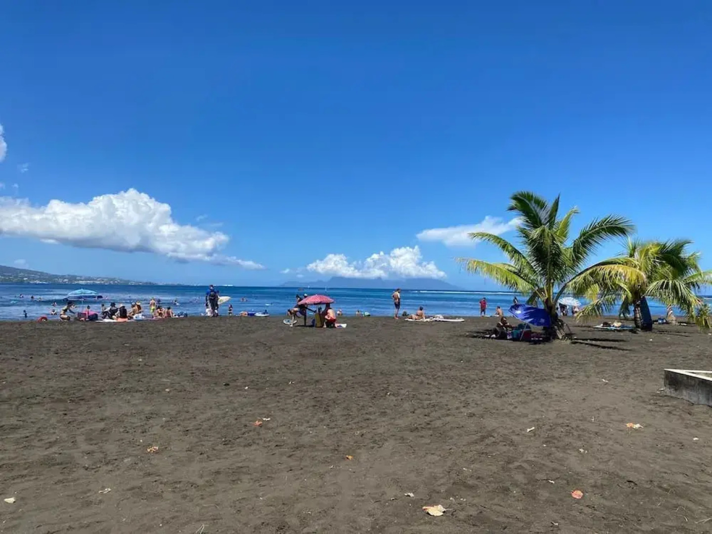 Fare Avea in Mahina With 3 Bedrooms and 2 Bathrooms