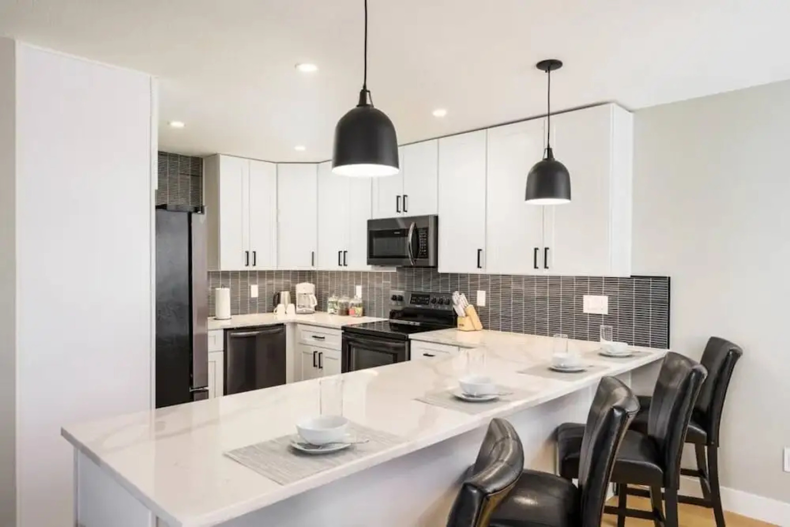 Arvada Haven Bright Apt A With Prime Location