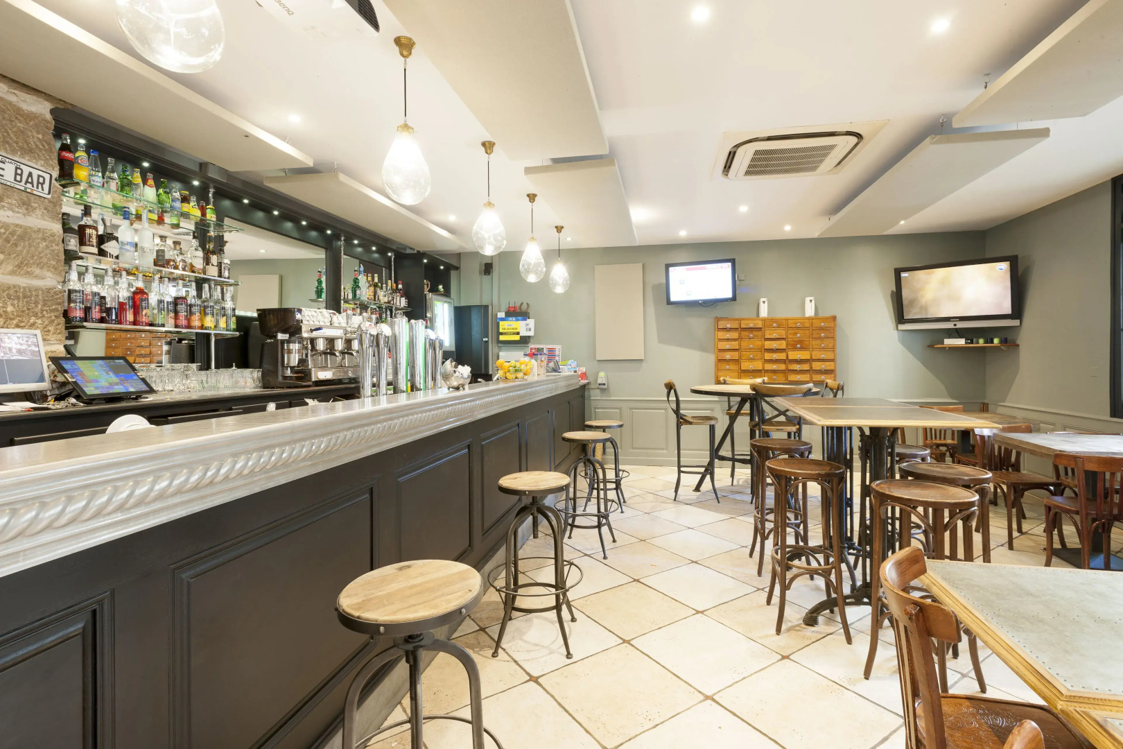 Hotel restaurant des Maures