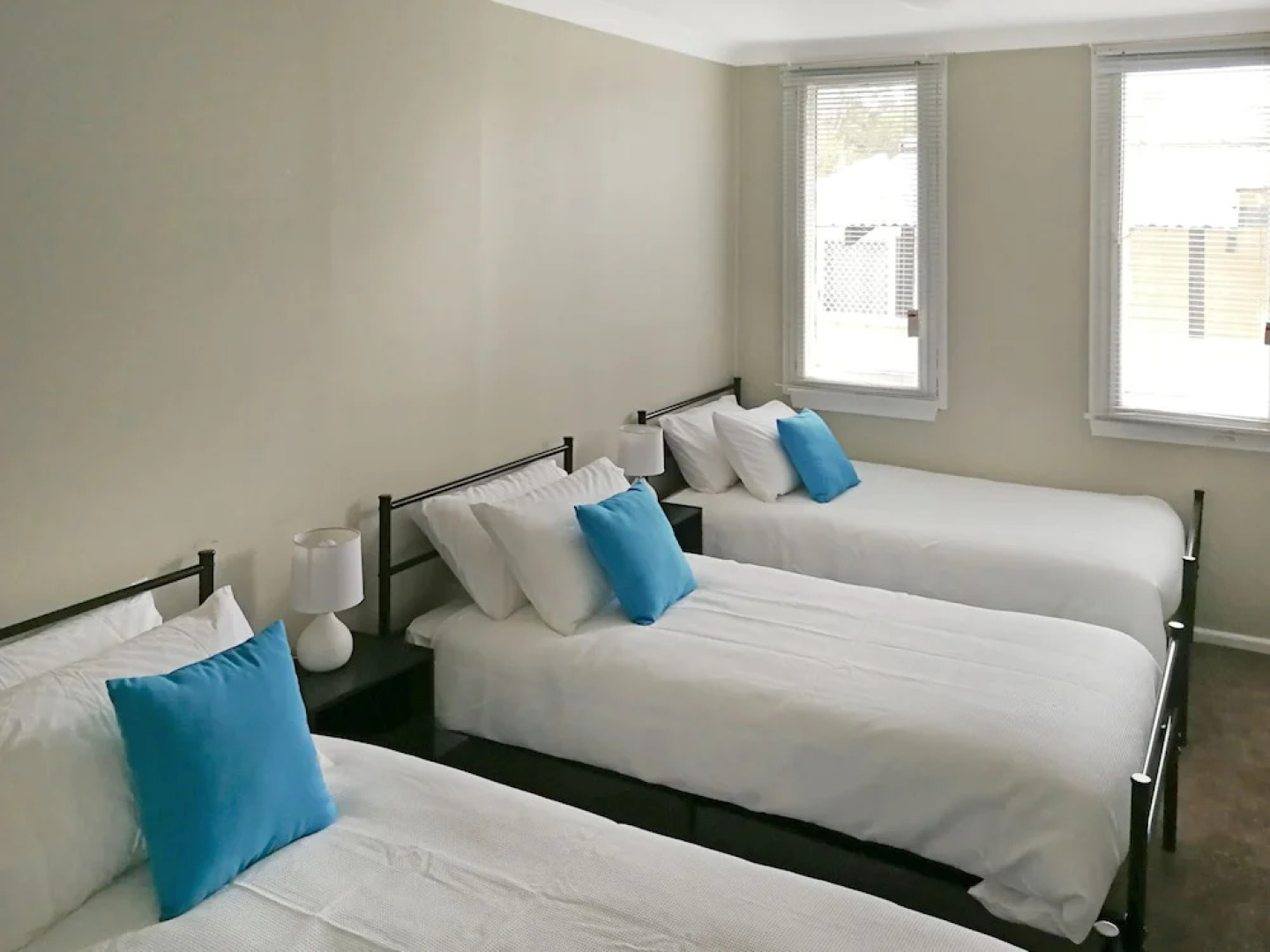 5 Bed House Close to Dubbo Zoo