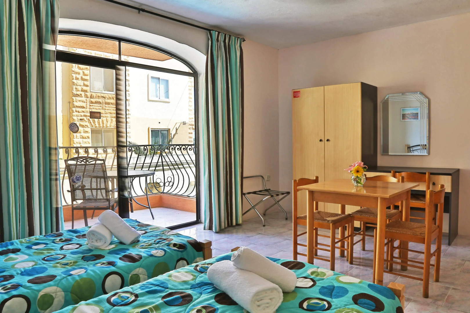 White Dolphin Complex Hotel