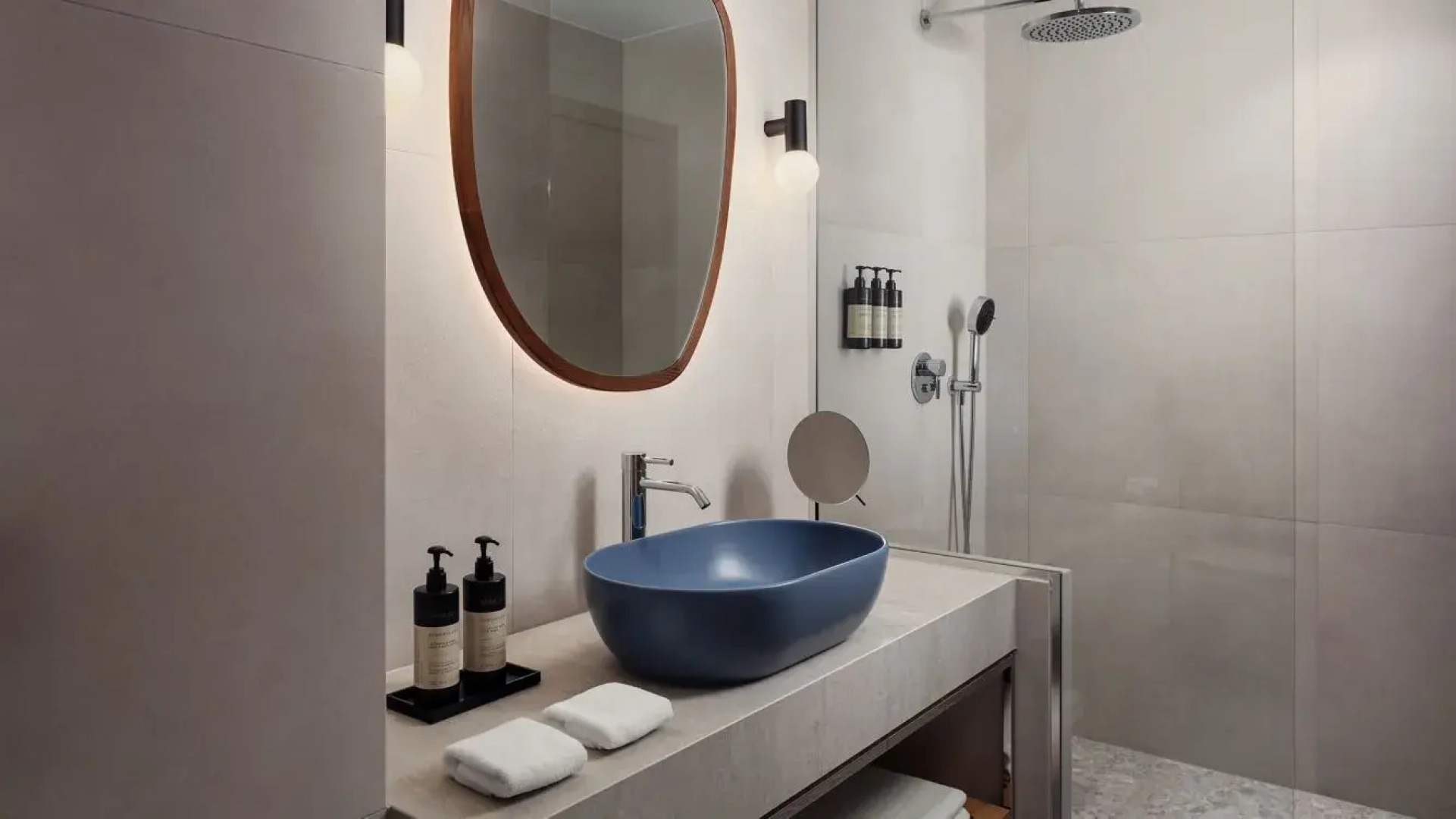 The Isolano, Cres, Autograph Collection