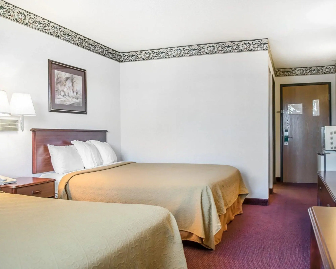 Quality Inn & Suites Brooks Louisville South