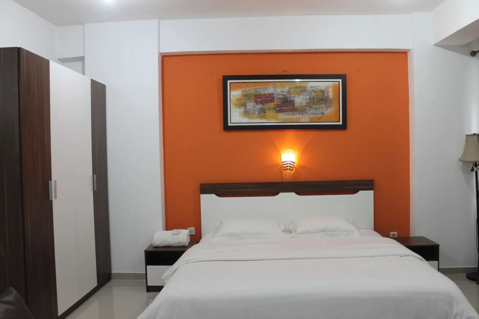 Fastrooms Bekasi Hotel