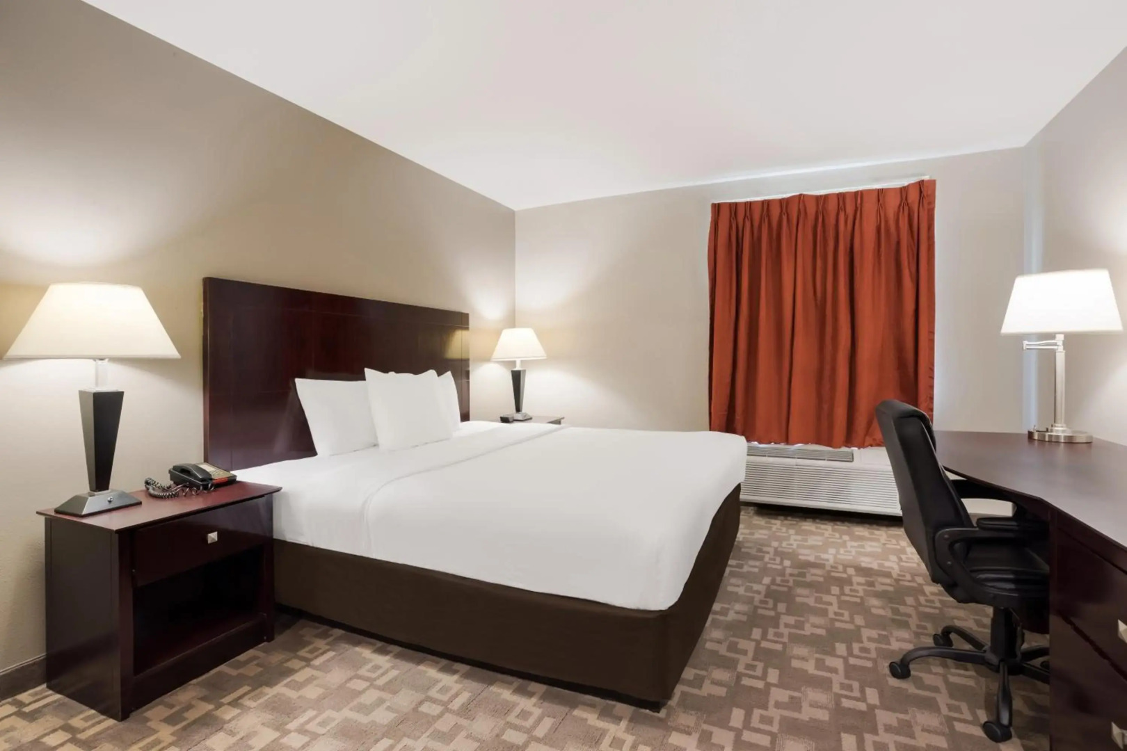 Suburban Studios Berwick - Morgan City