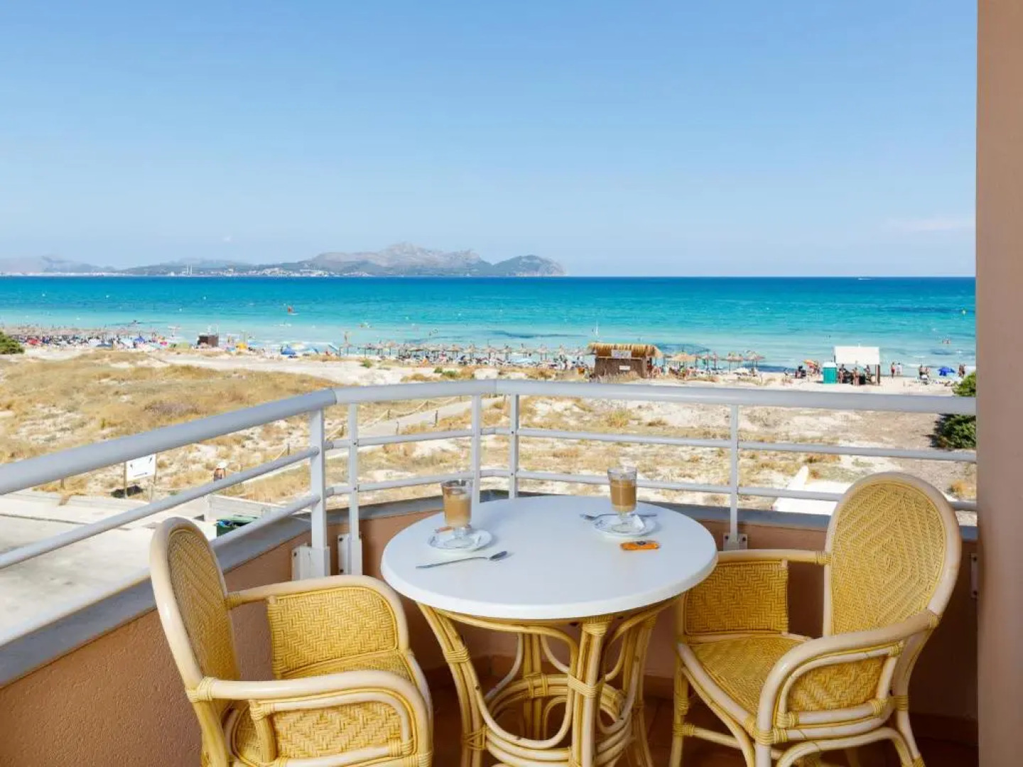 Dunes Platja Aparthotel