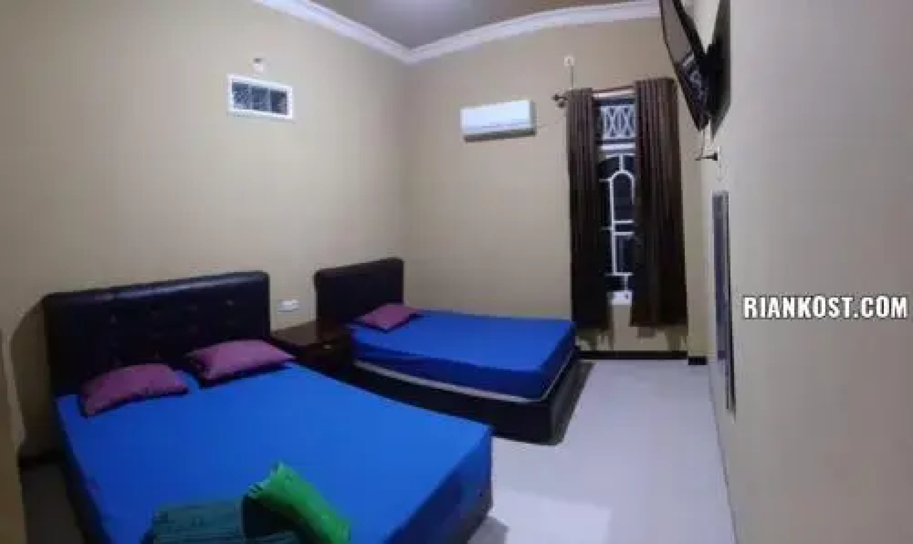 Rian Kost - Hotel Penginapan Murah Pusat Kota Palembang