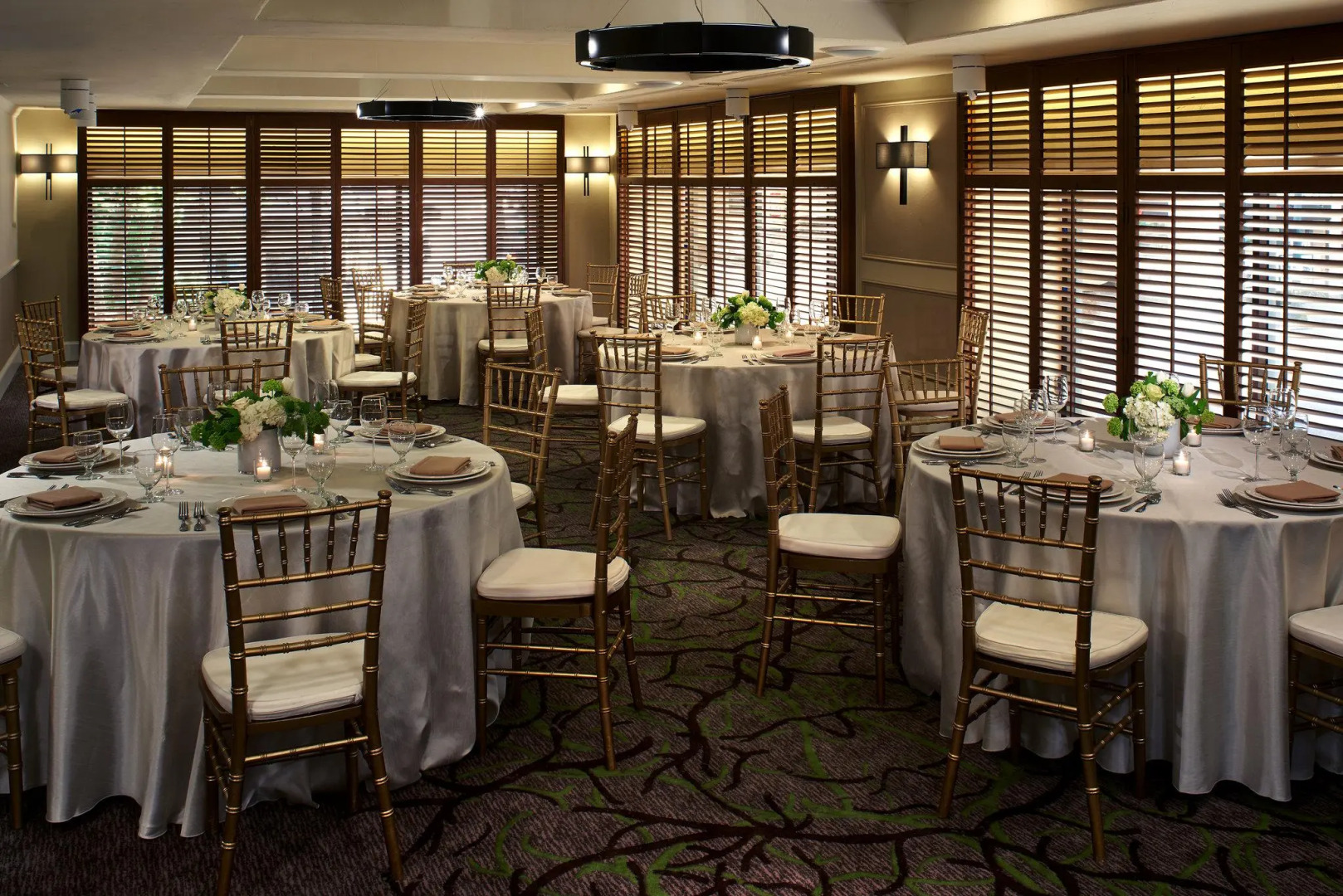 Kimpton Hotel Vintage Portland by IHG