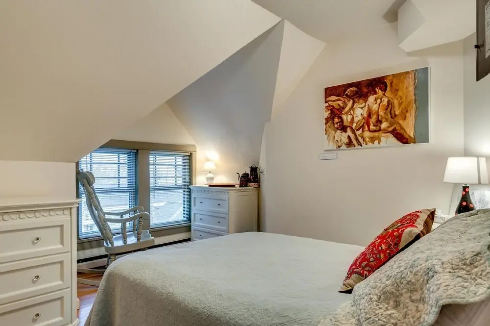 Aldine 4a 4 Bedroom Condo by Redawning