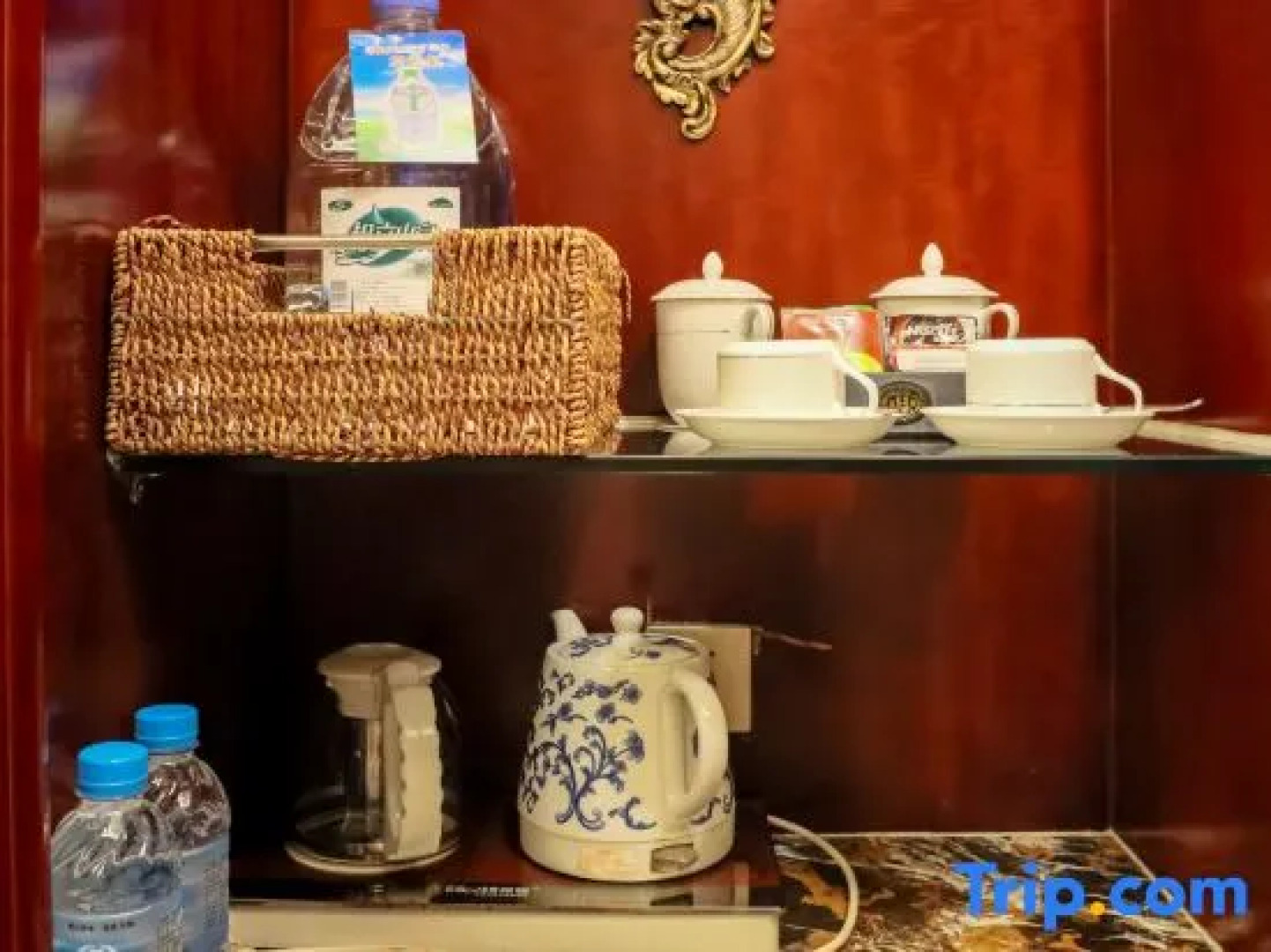 Huakang Dijing Hotel