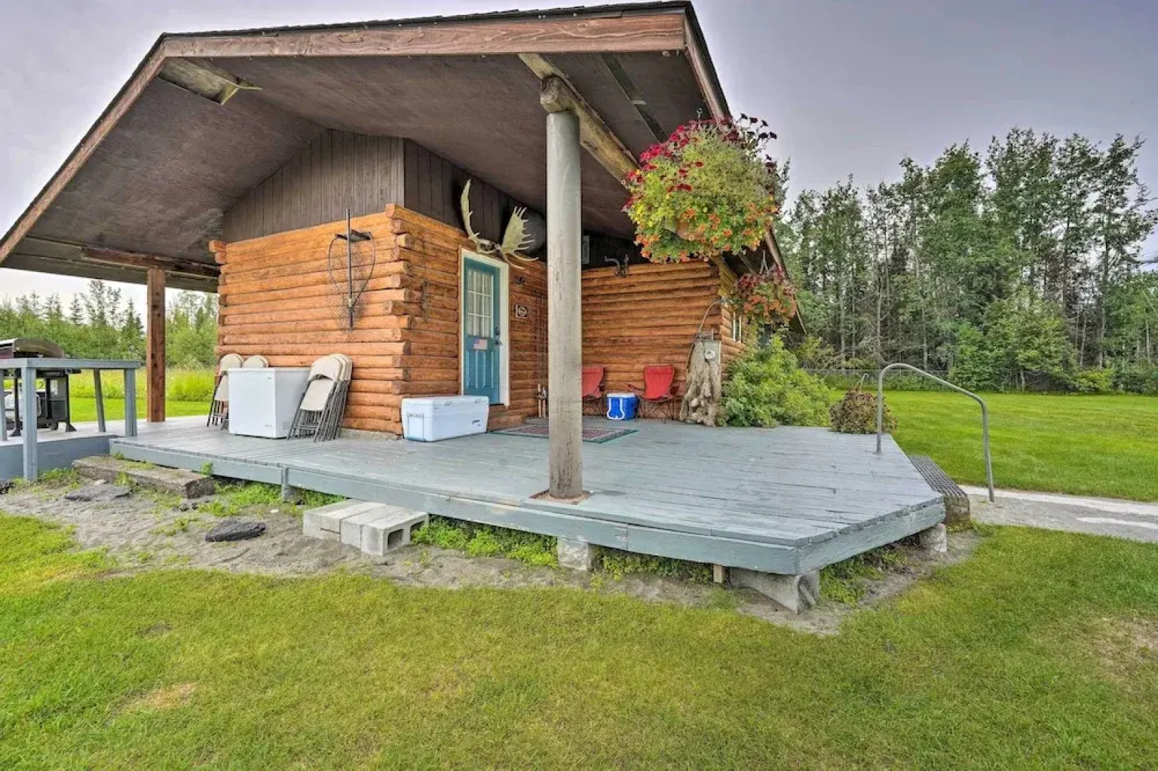 Soldotna Home Near Kenai River & Wildlife Refuge!
