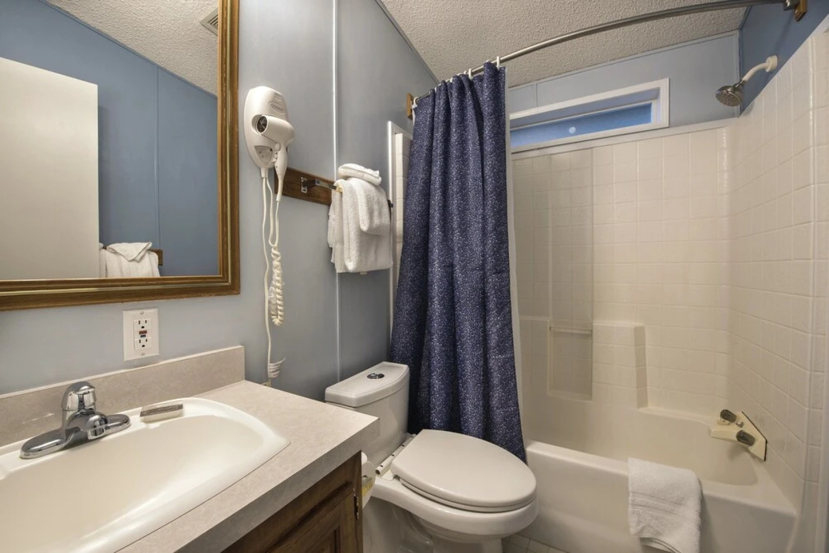 42r Rosenberg'S Creekside Cabin