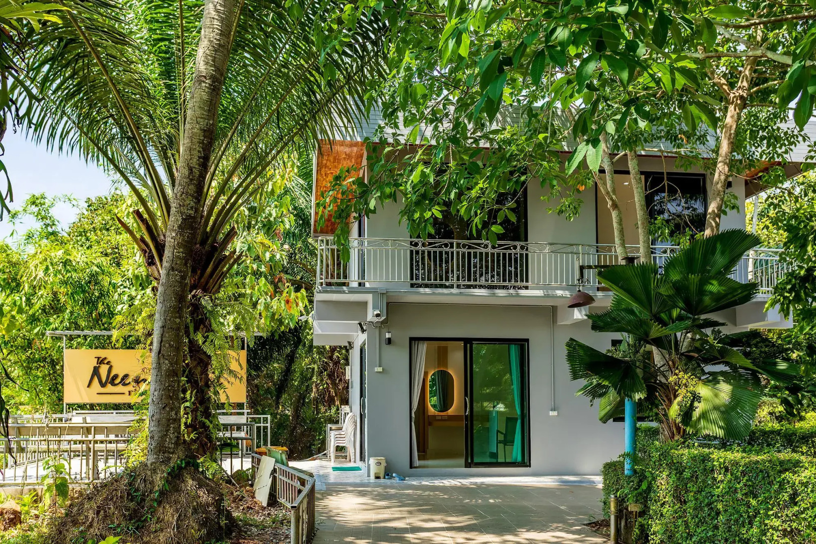 The Neenlawat Riverside Resort & Spa