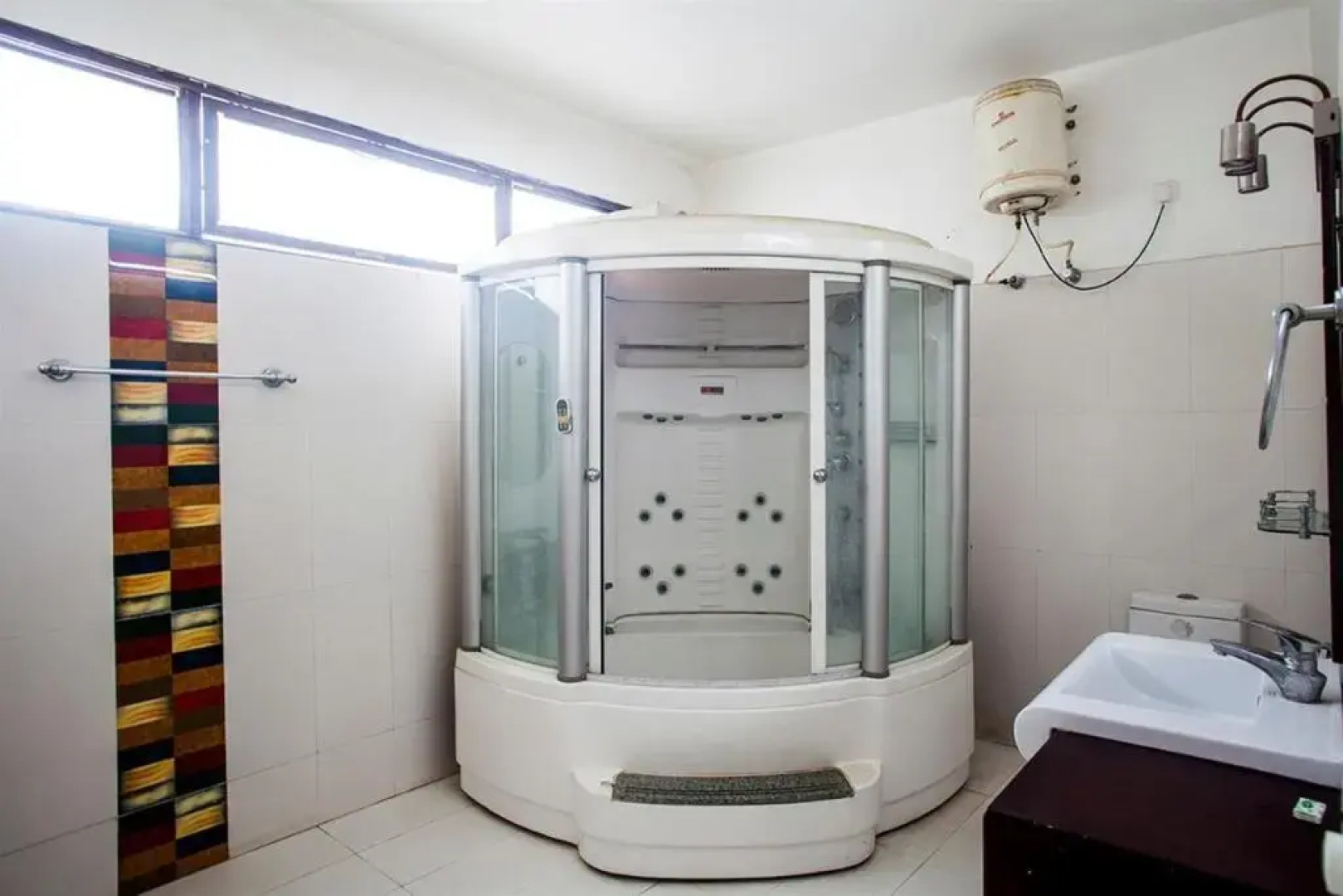 OYO Premium Patrika Chauraha Allahabad