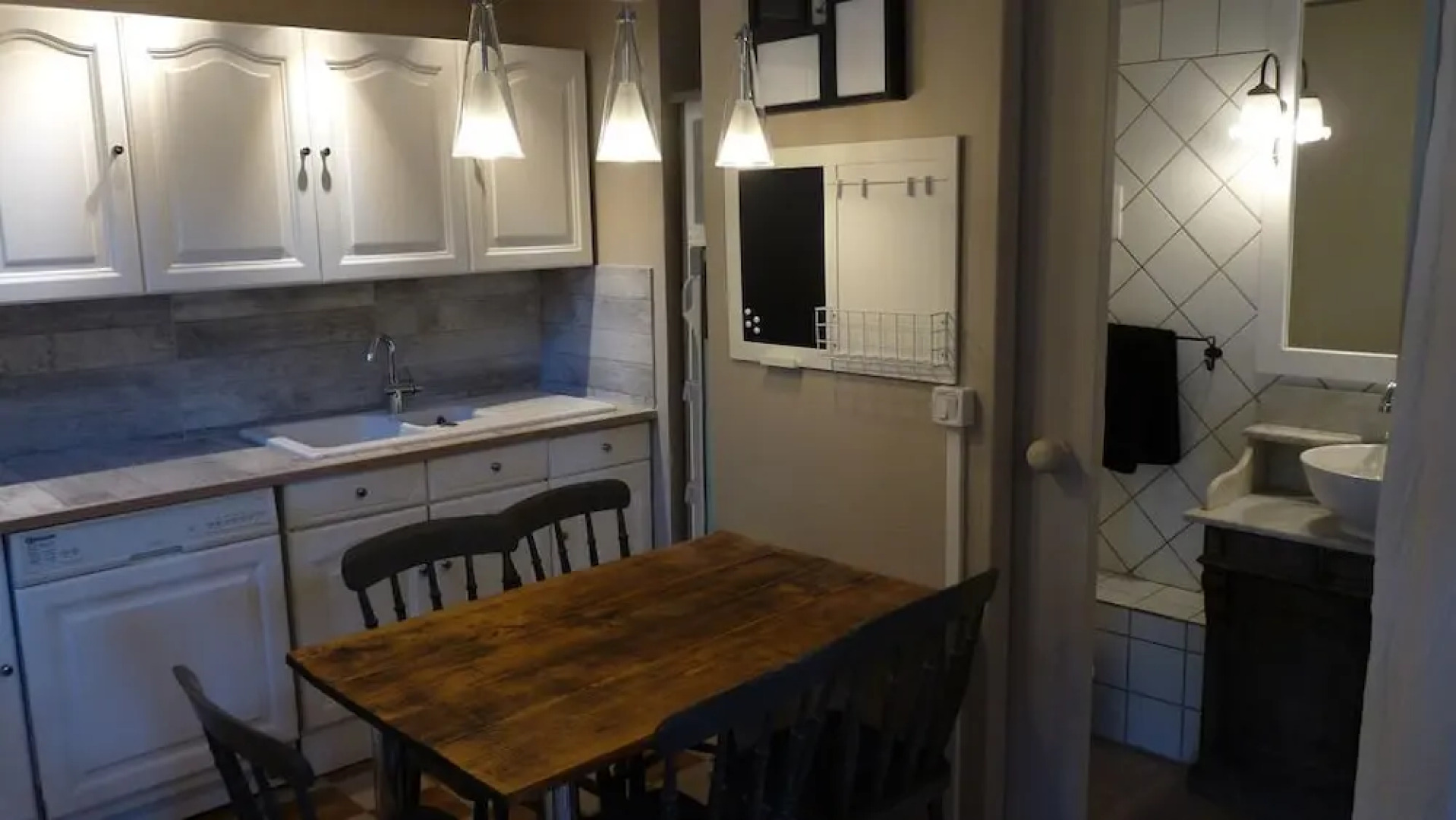 La Colline en Provence - Tout confort - Au calme - Centre ville à pieds