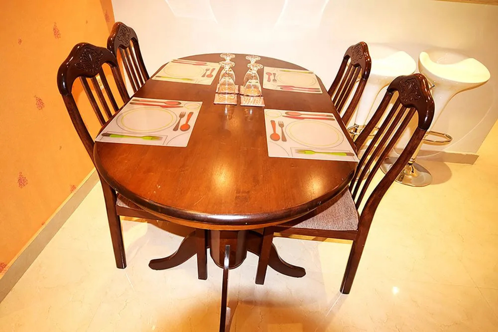 Leaders Plaza Apartments