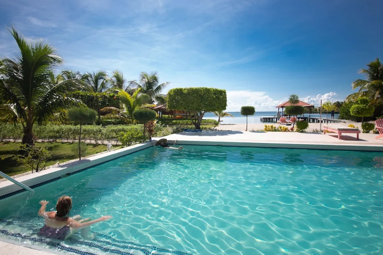 St. George's Caye Resort