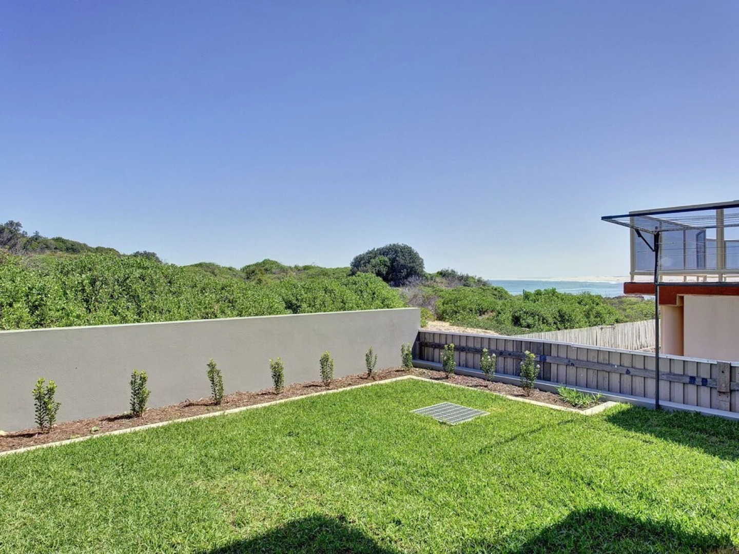 Seas the Day, 41B Ocean Avenue