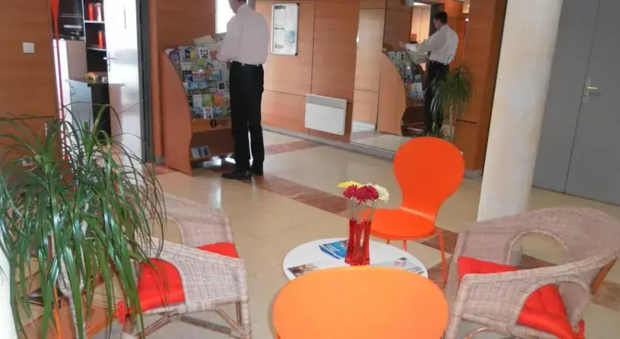 Park & Suites Confort Saint Priest en Jarez