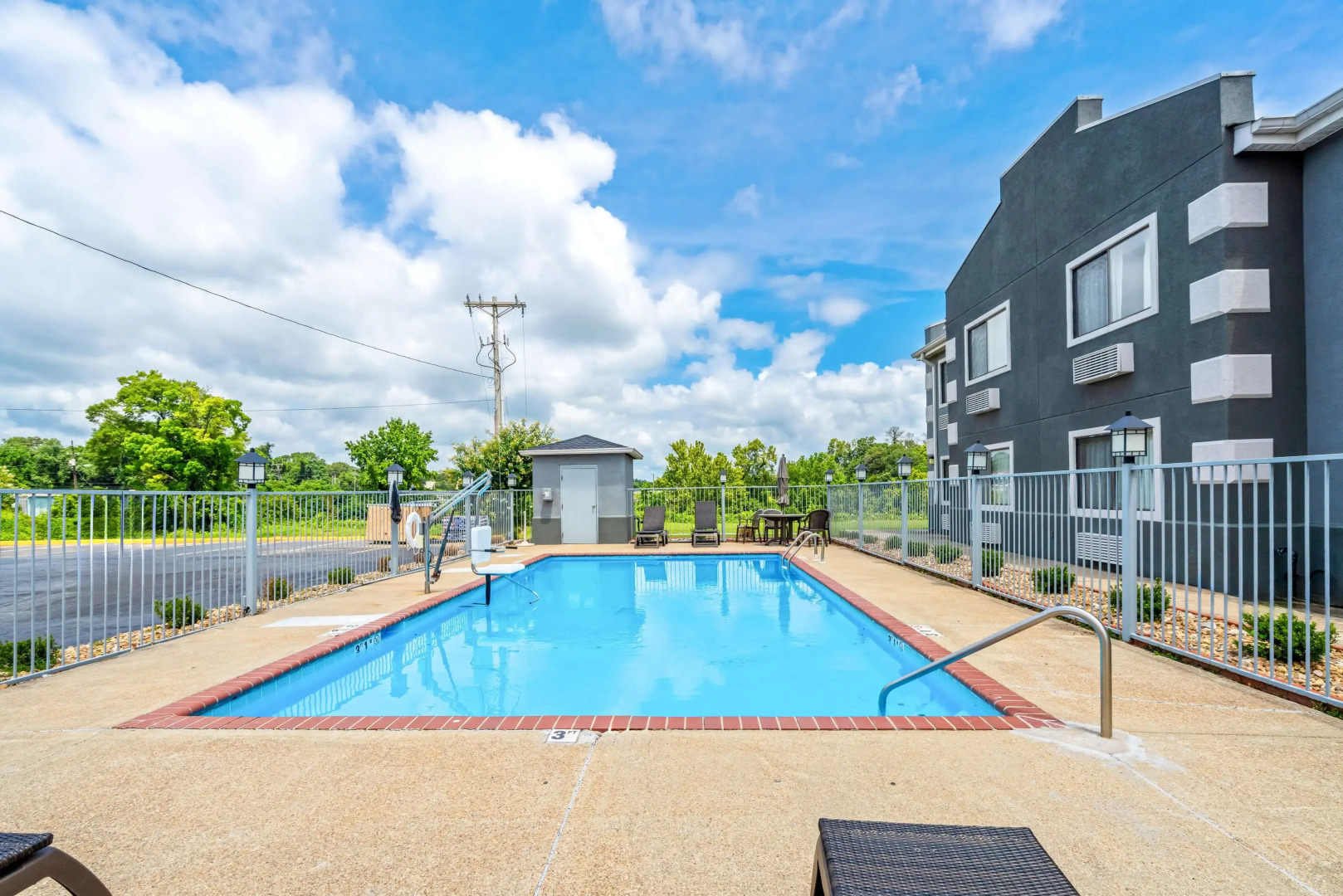 Best Western Gateway Inn