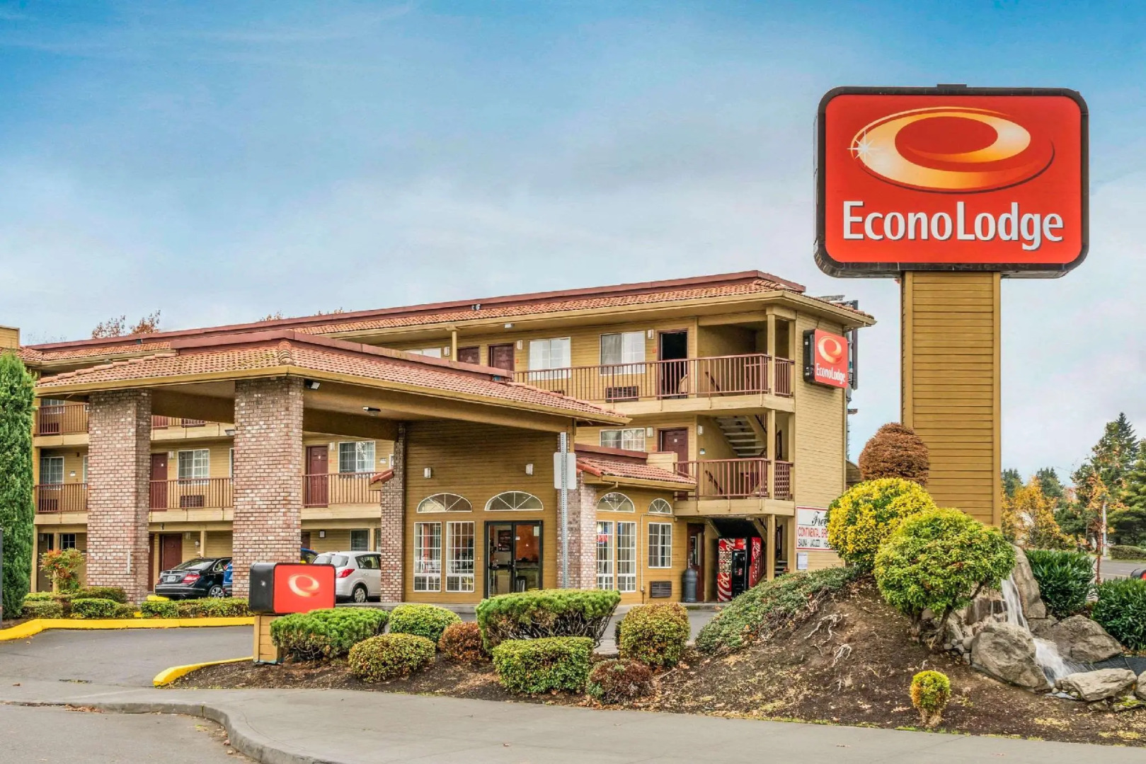 Econo Lodge Portland Airport