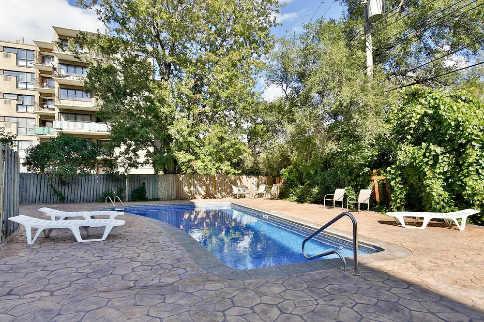 Sunset Suites Furnished Apartments